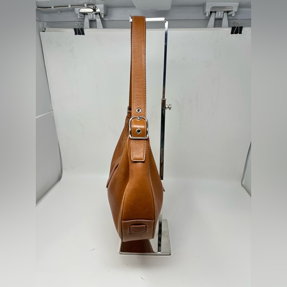 Vintage Coach Mahogany Crescent Shoulder Bag Tanned Leather G25-7592 - Picture 7 of 16